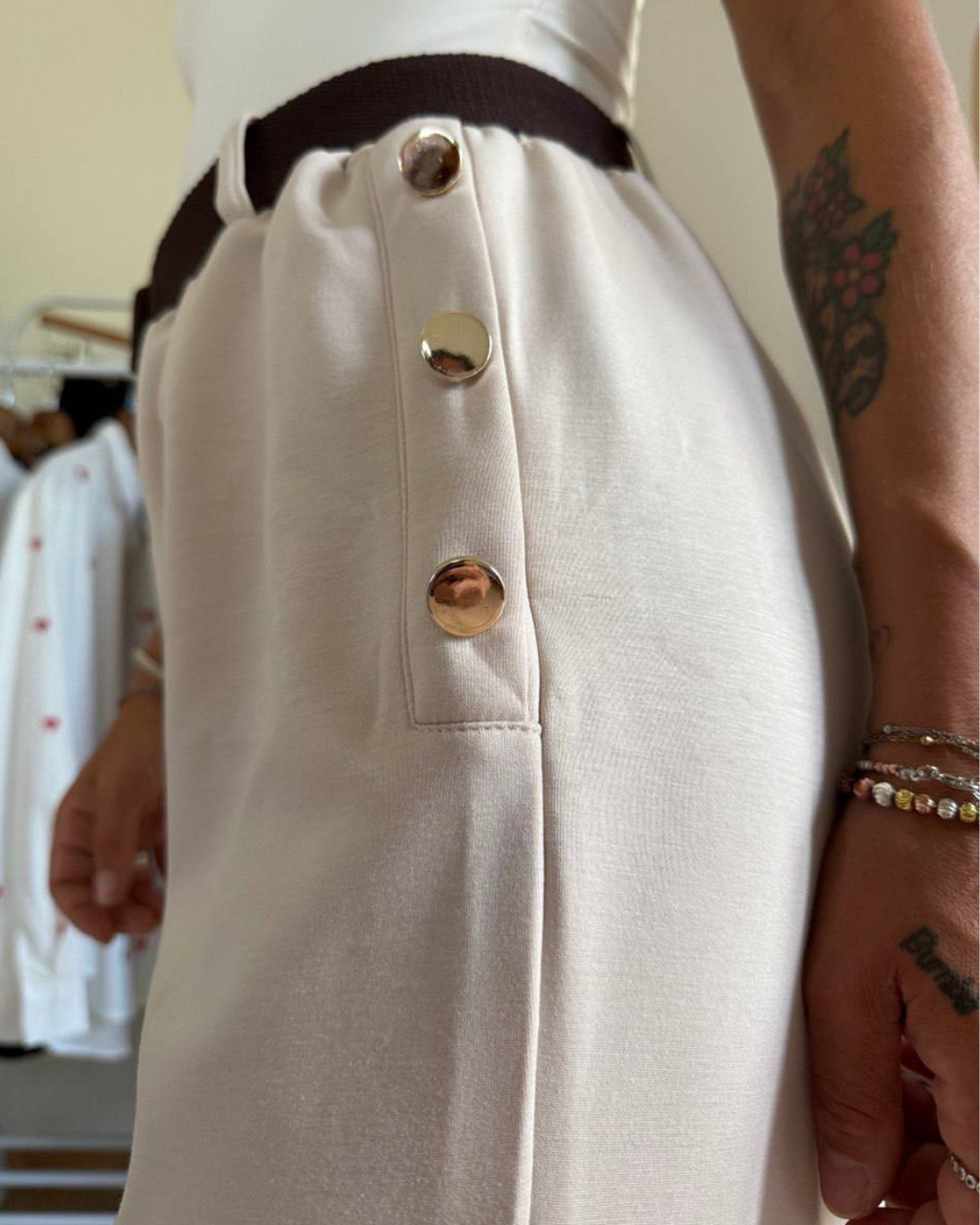 Pantalone casual con cinta Dana beige